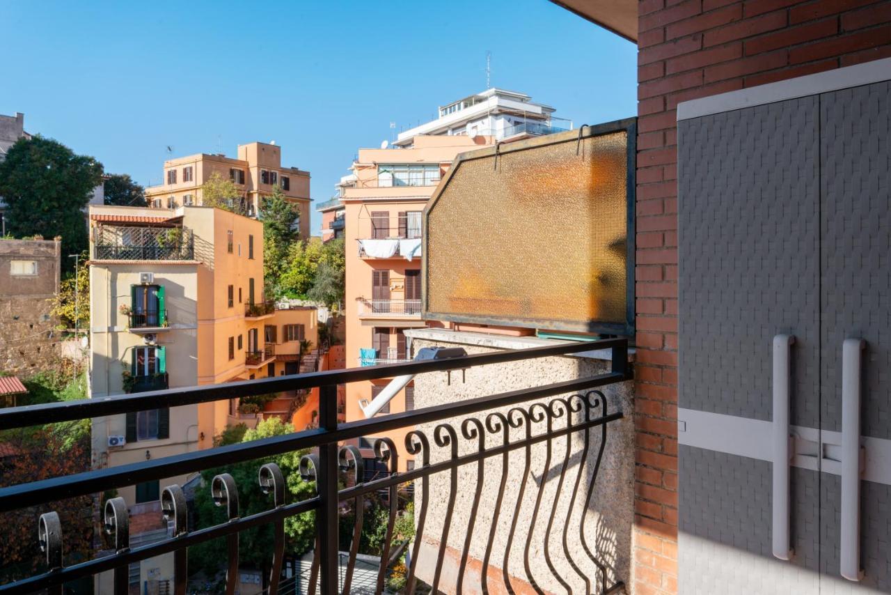 Walking Distance From San Pietro Apartment Bagian luar foto