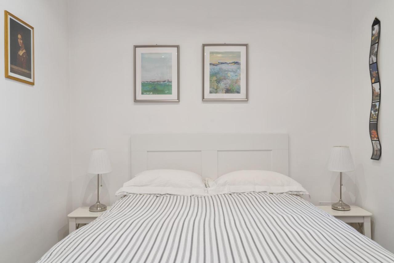 Walking Distance From San Pietro Apartment Bagian luar foto