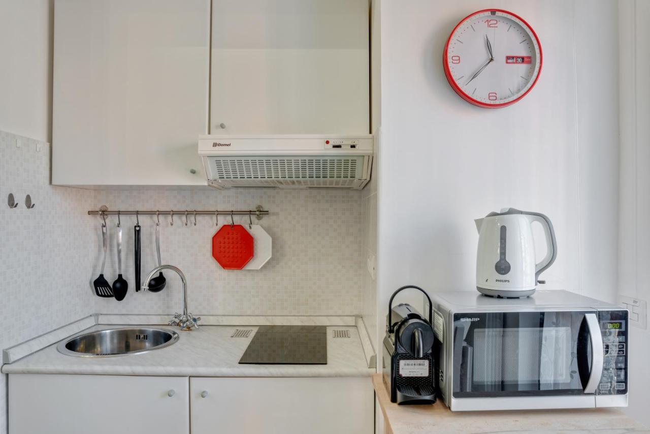 Walking Distance From San Pietro Apartment Bagian luar foto