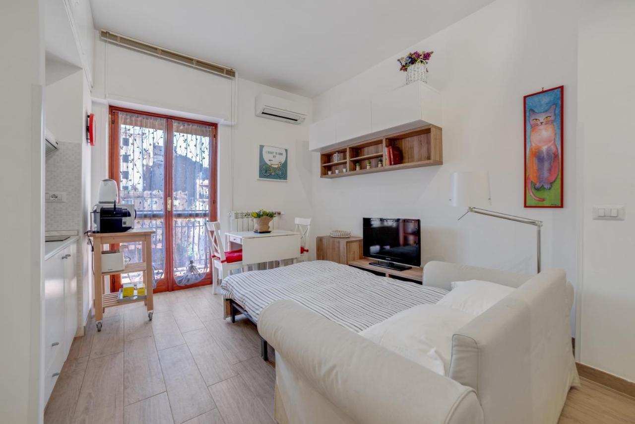 Walking Distance From San Pietro Apartment Bagian luar foto